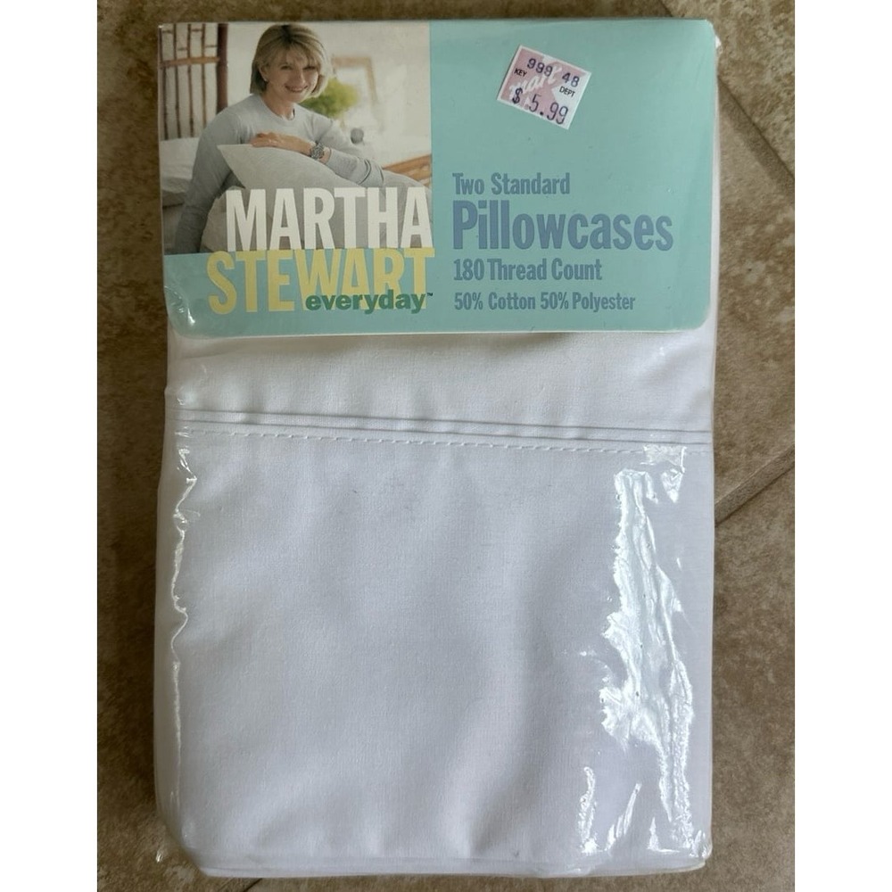 NWT Martha Stewart Pillowcases set of 2 White